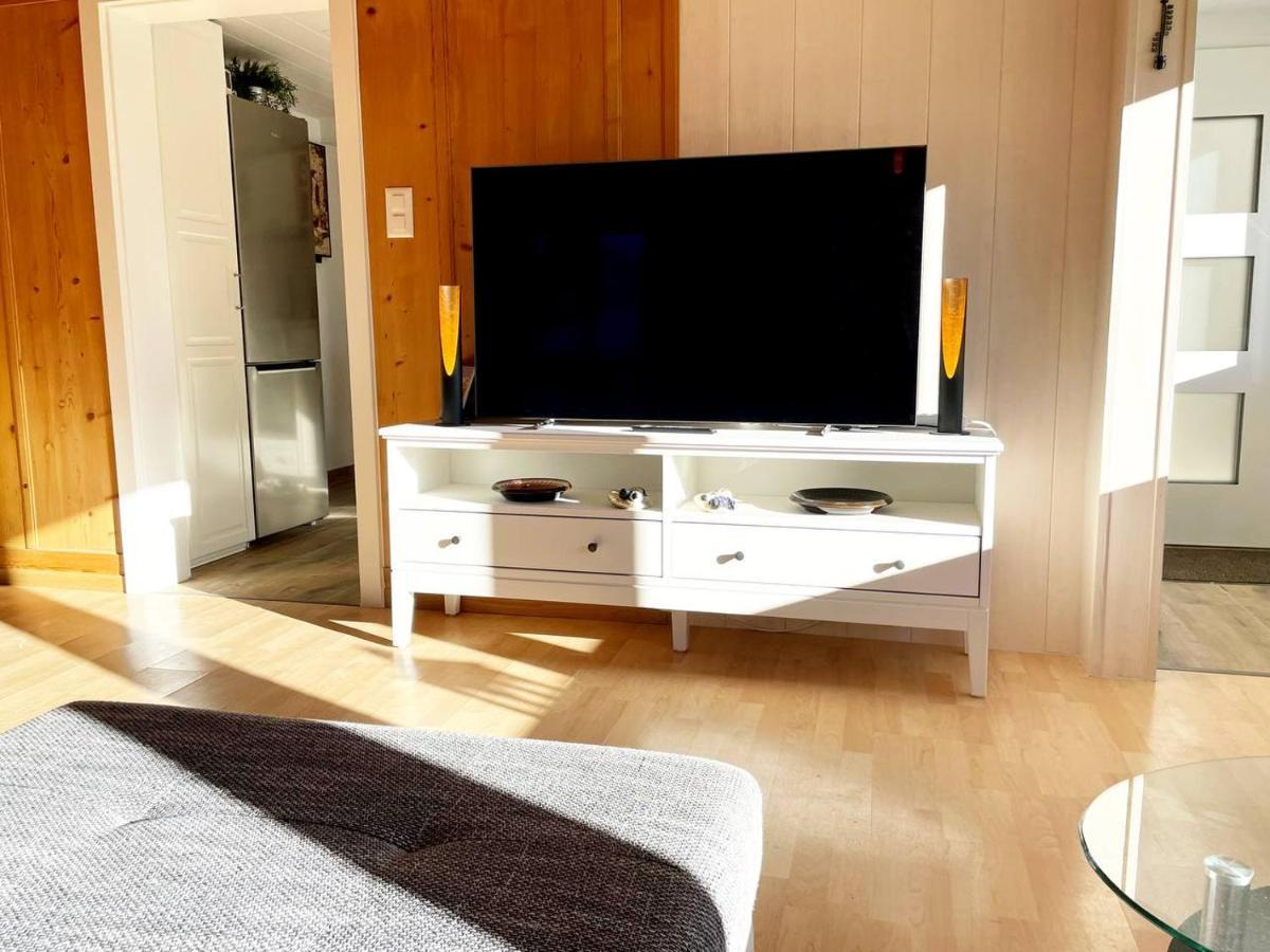 Apartment Chalet Im Sunnigen Usblick Wengen Bagian luar foto